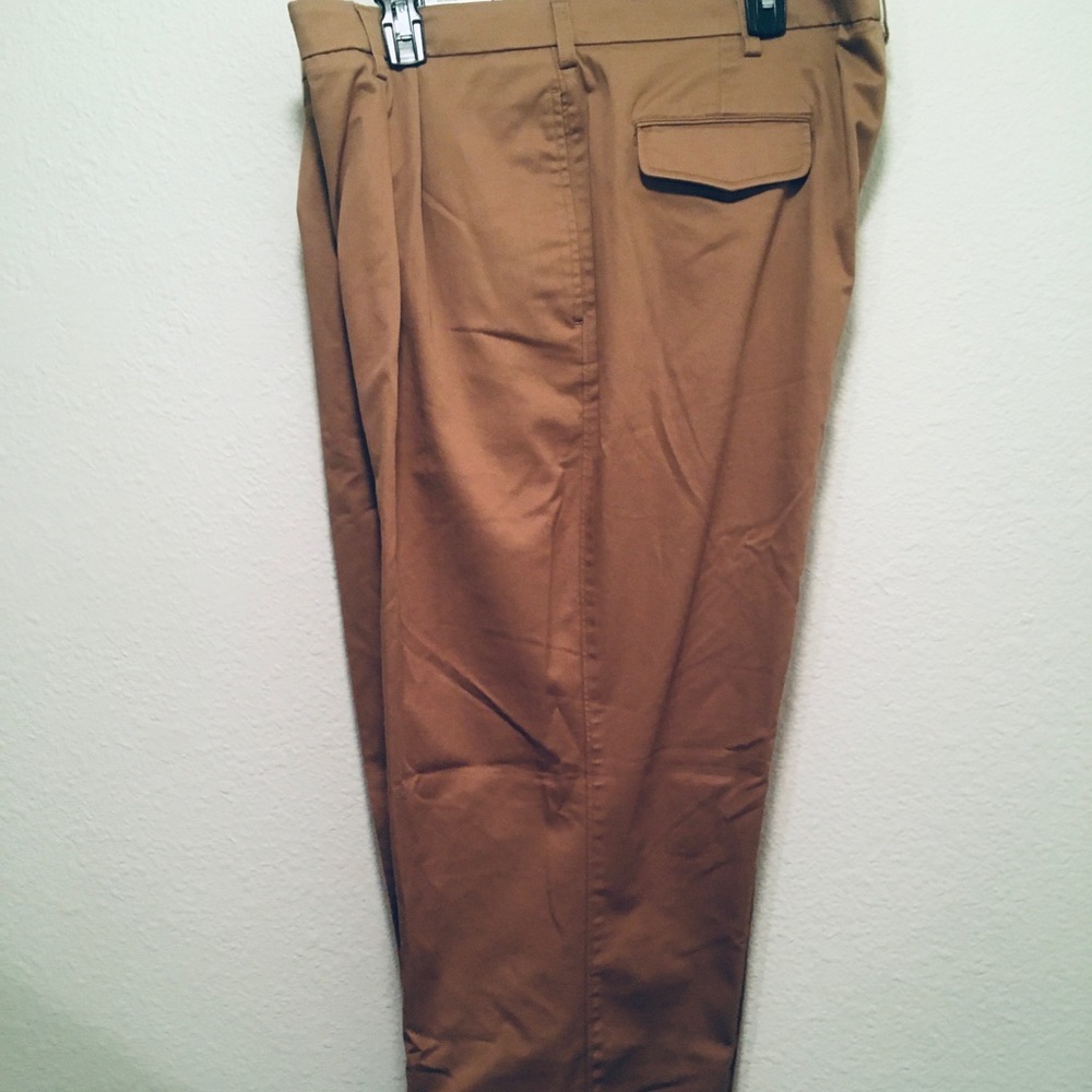 Savane Rusty Color Khakis Size 42/30